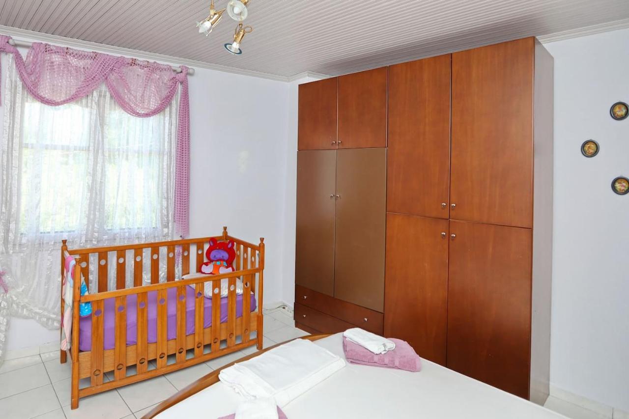 Diana'S House Apartment Khrisokastron Bagian luar foto